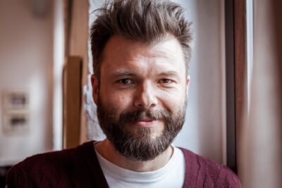 Damian Makowski – Diplom-Übersetzer Polnisch-Deutsch